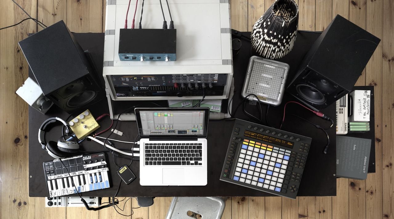 Trouvez Les quipements Recommand s Pour Un DJ Set Avec Ableton Live Trouvez Les quipements Recommand s Pour Un DJ Set Avec Ableton Live